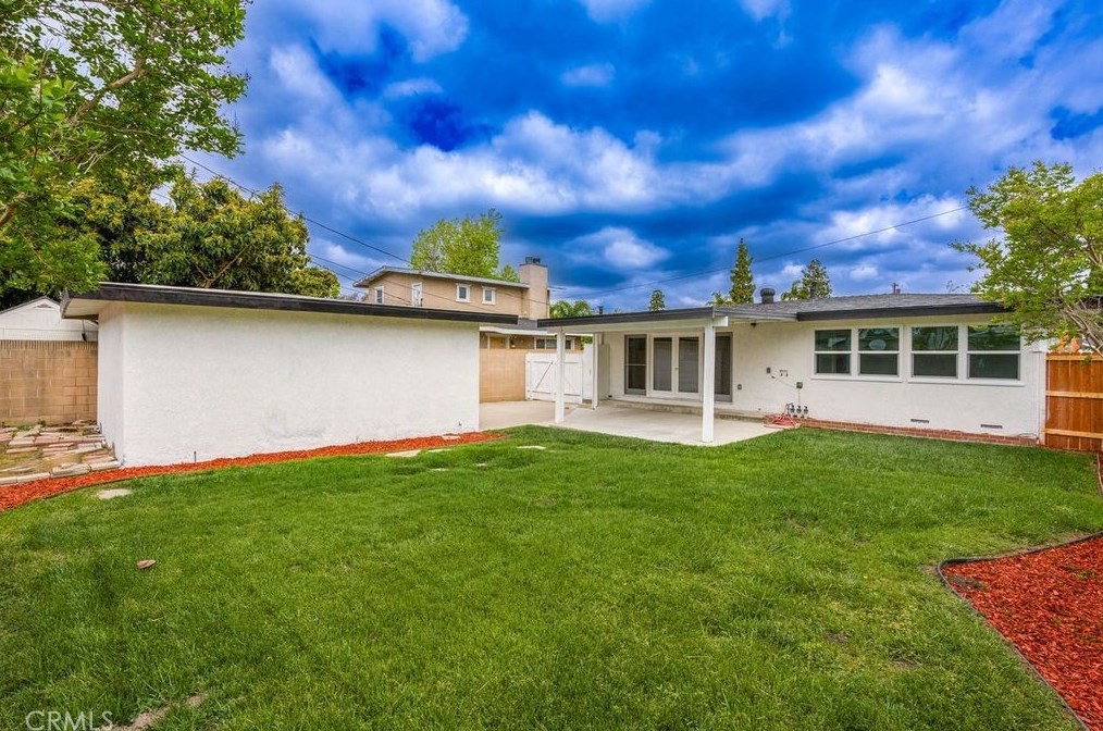 5202 Coralite St, Long Beach CA  90808-3410 exterior