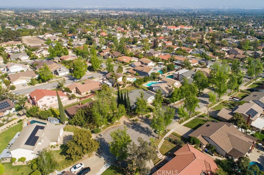 2238 Coolcrest Way, Upland CA  91784-1290 exterior