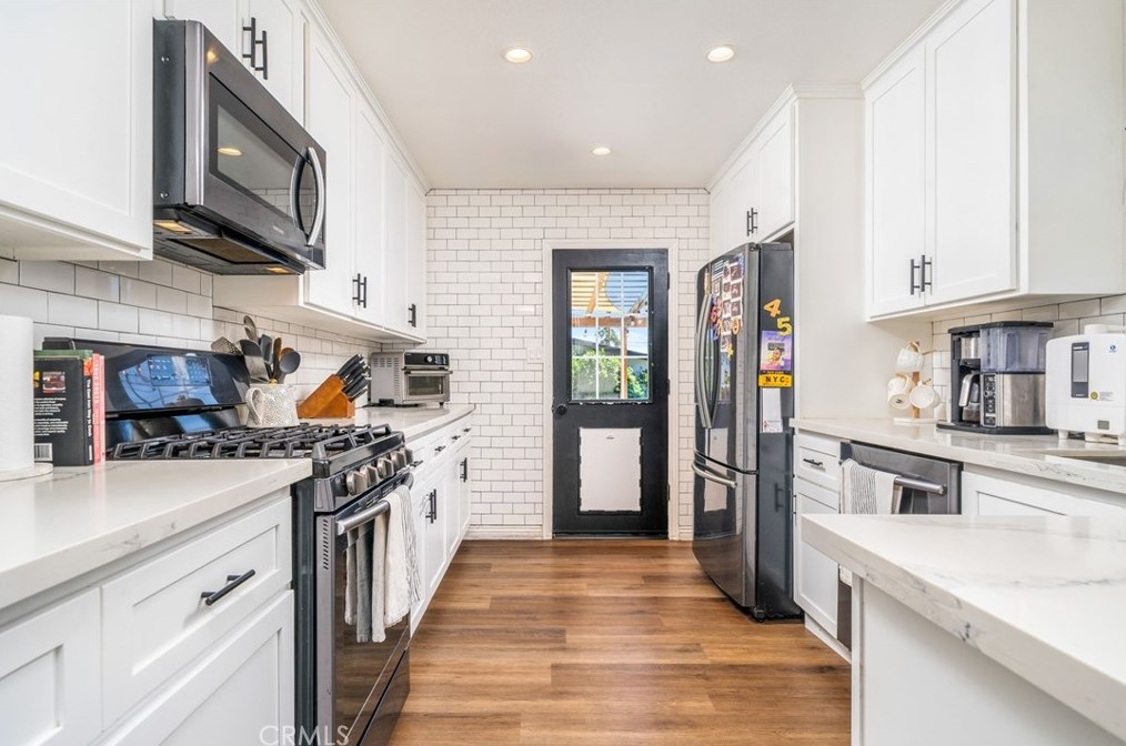 758 Winn Dr, Upland CA  91786-4655 exterior