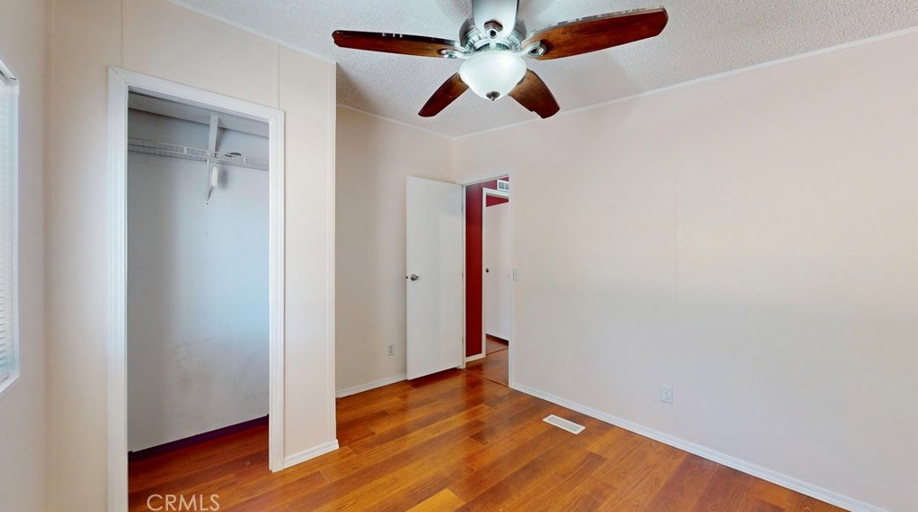 46345 Silver Vly Rd, Newberry Springs CA  92365-8508 exterior