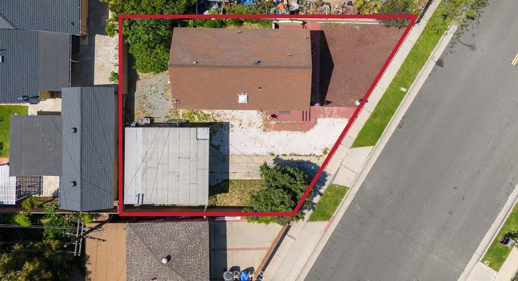 5006 Astor Ave, Los Angeles CA  90040-1302 exterior