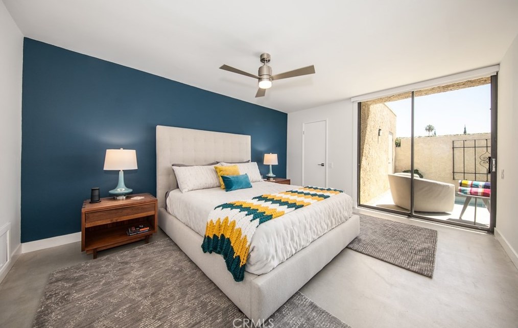 466 Hermosa Dr, Palm Springs CA  92262-0722 exterior