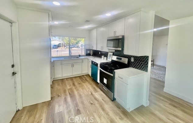 2722 Kathleen St, Riverside CA  92506-4305 exterior