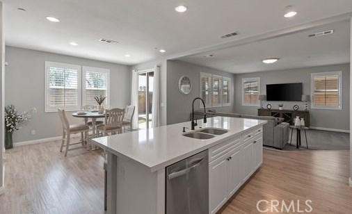 4847 Condor Ave, Fontana CA 92336-4715 exterior