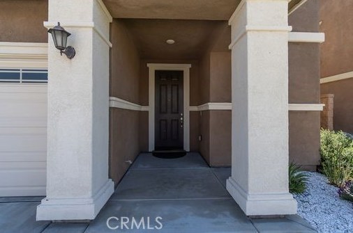 4847 Condor Ave, Fontana CA 92336-4715 exterior