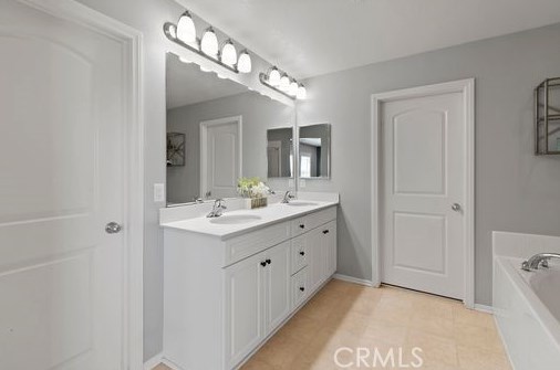 4847 Condor Ave, Fontana CA 92336-4715 exterior