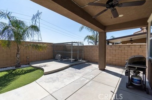 4847 Condor Ave, Fontana CA 92336-4715 exterior