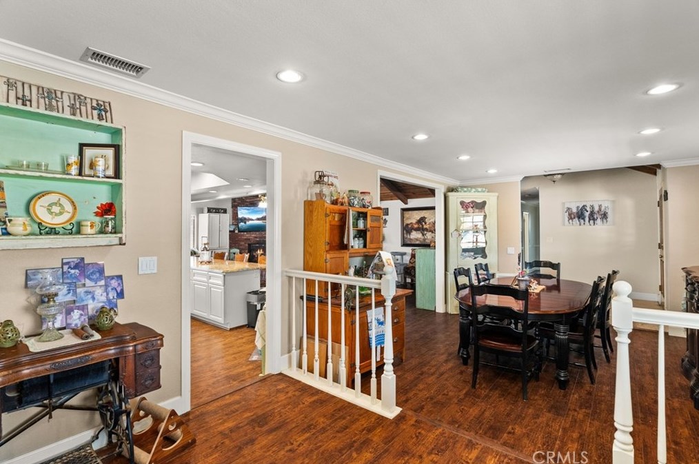 5699 Steve St, Riverside CA  92509-3639 exterior