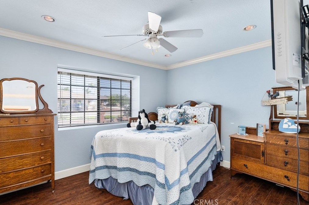 5699 Steve St, Riverside CA  92509-3639 exterior