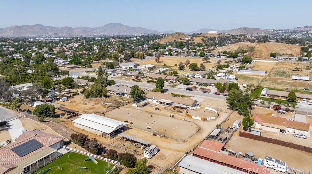 5699 Steve St, Riverside CA  92509-3639 exterior