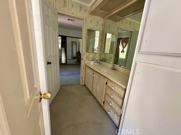 60500 Indian Paint Brush Rd, Anza CA  92539-9845 exterior