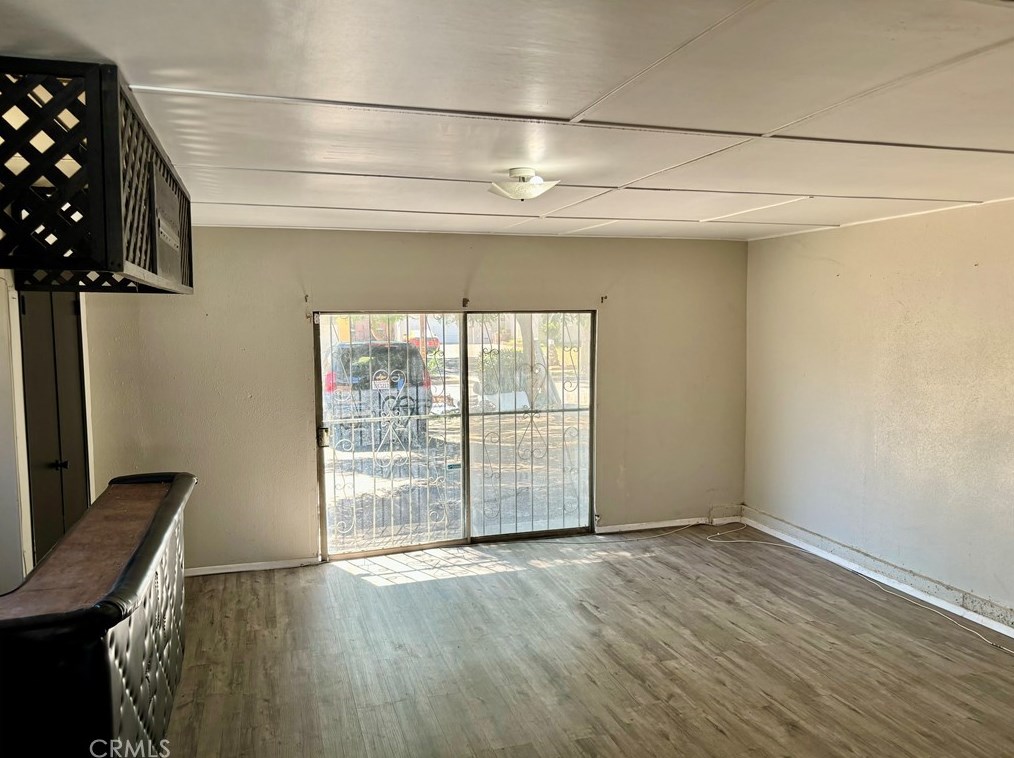 725 Dallas Ave, San Bernardino CA  92410-1127 exterior