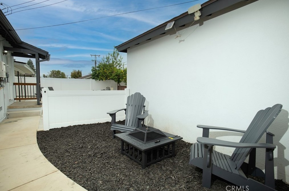 459 Glendora Ave, Covina CA 91724-2531 exterior