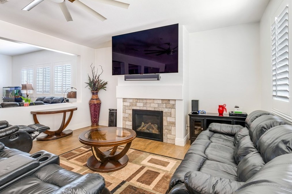 15834 Sulphur Springs Rd, Moreno Valley CA  92555-9104 exterior
