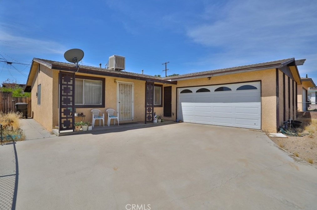 1644 Sunset St, Barstow CA  92311-5619 exterior