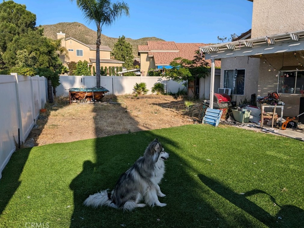 28211 Hub Cir, Menifee CA  92585-4901 exterior