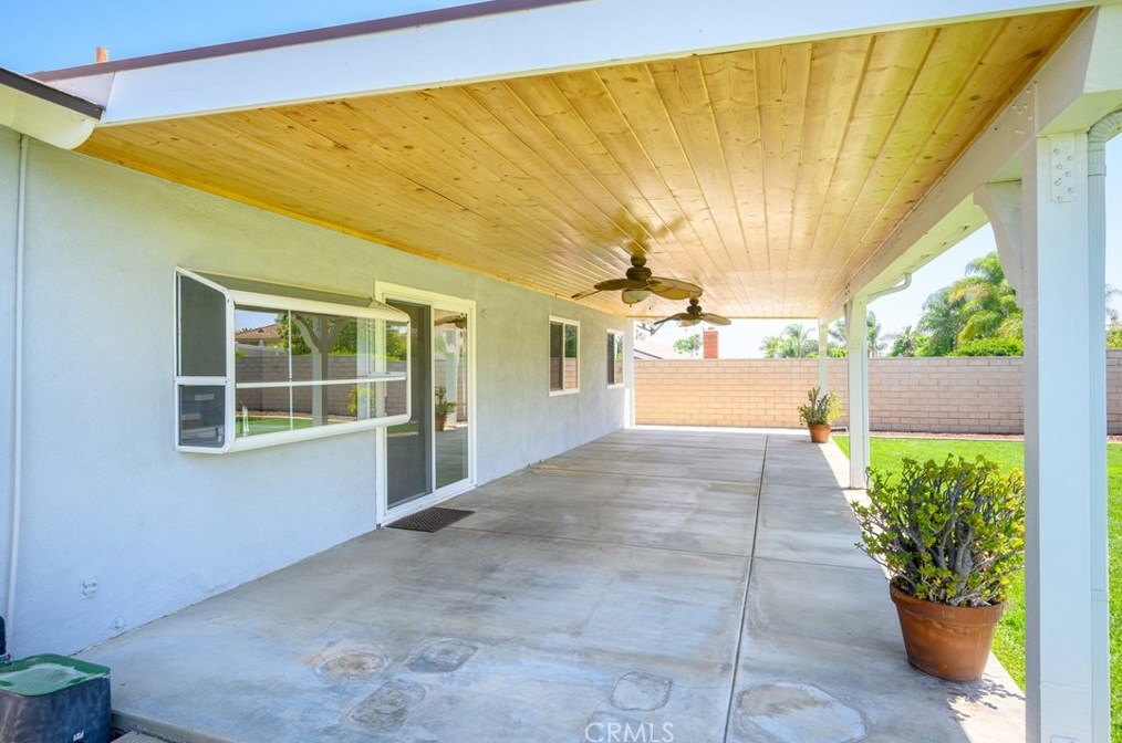 1499 Mulberry Ave, Upland CA 91786-2248 exterior