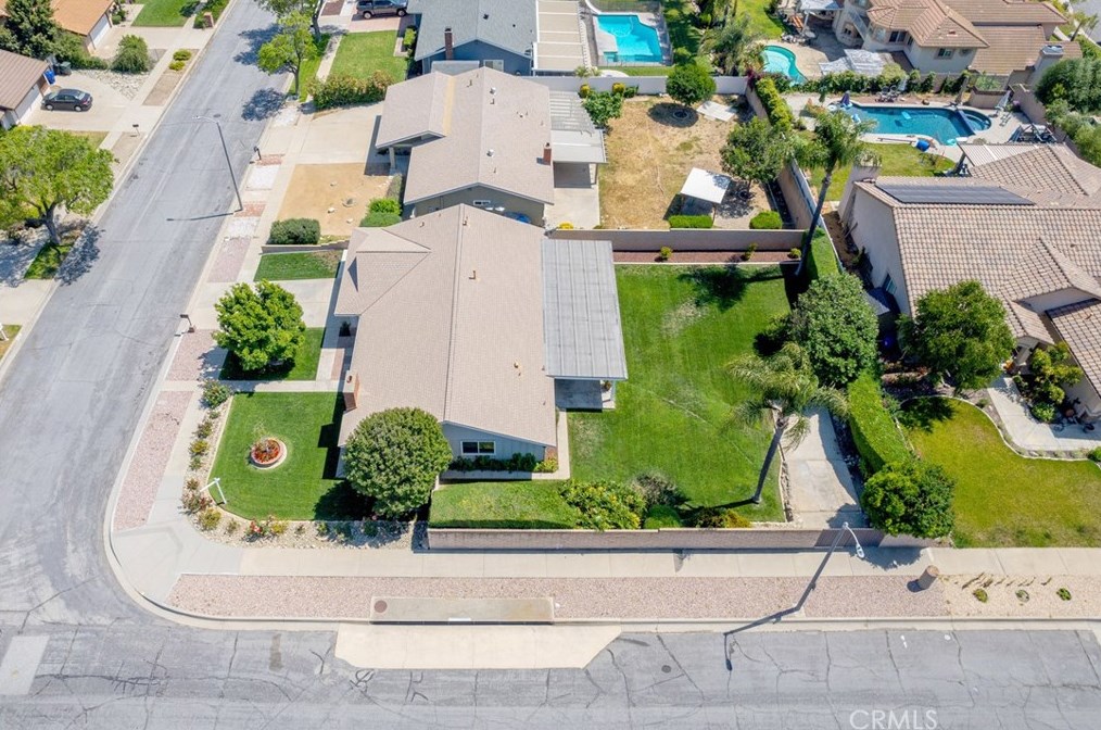 1499 Mulberry Ave, Upland CA 91786-2248 exterior