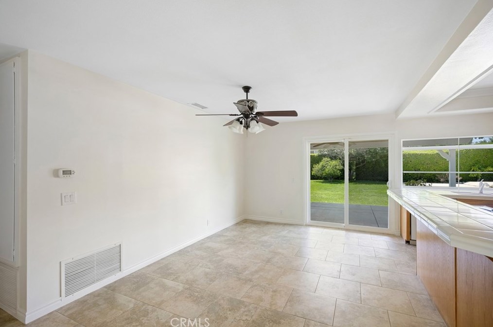 1499 Mulberry Ave, Upland CA 91786-2248 exterior