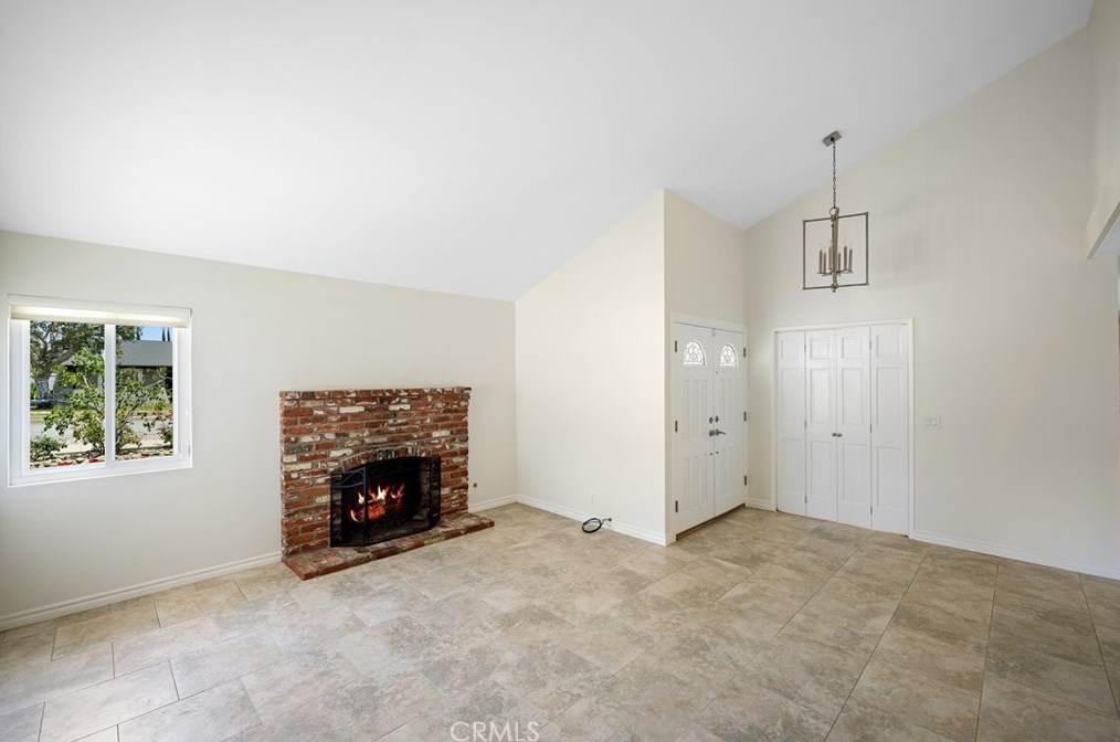 1499 Mulberry Ave, Upland CA 91786-2248 exterior