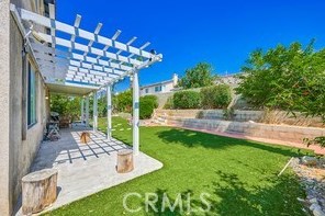 15484 Gatwick Ave, Fontana CA exterior