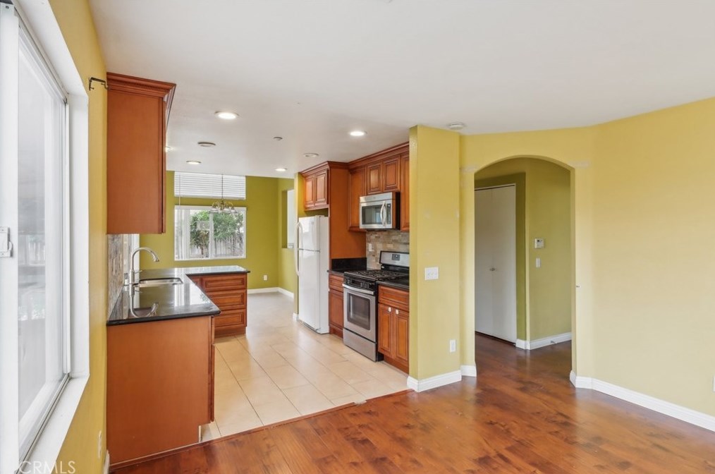 7603 Canberra Way, Riverside CA  92508-6048 exterior