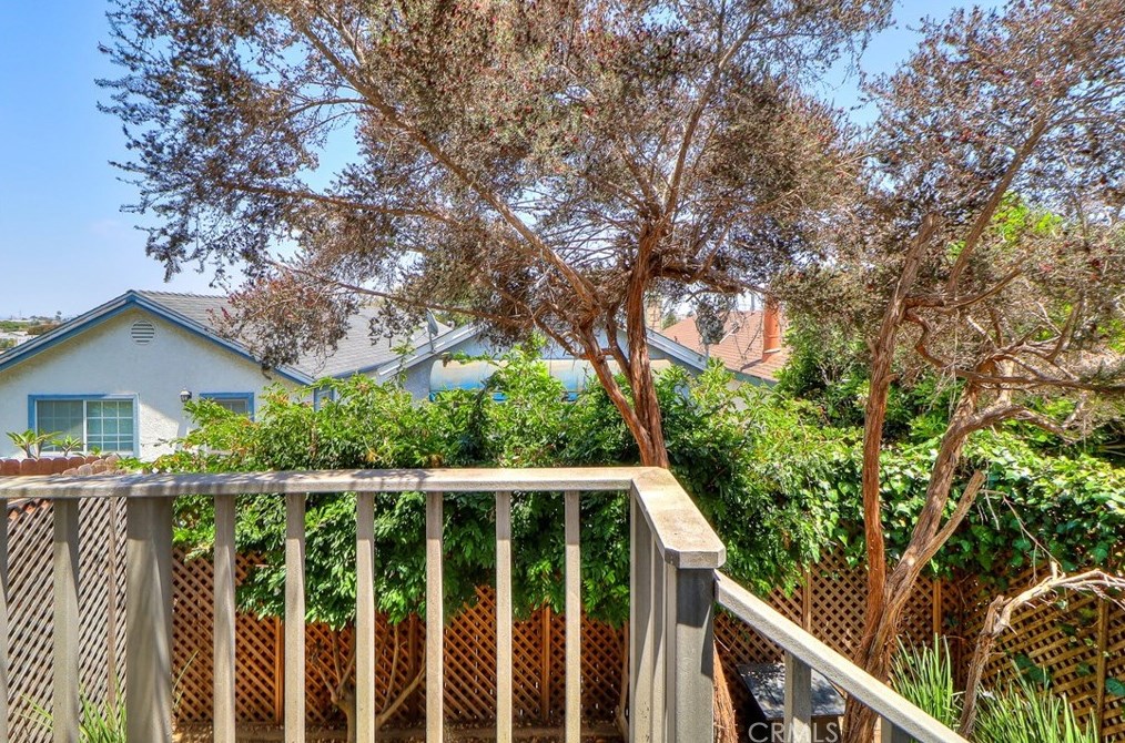 1710 Wollacott St, Redondo Beach CA  90278-2836 exterior
