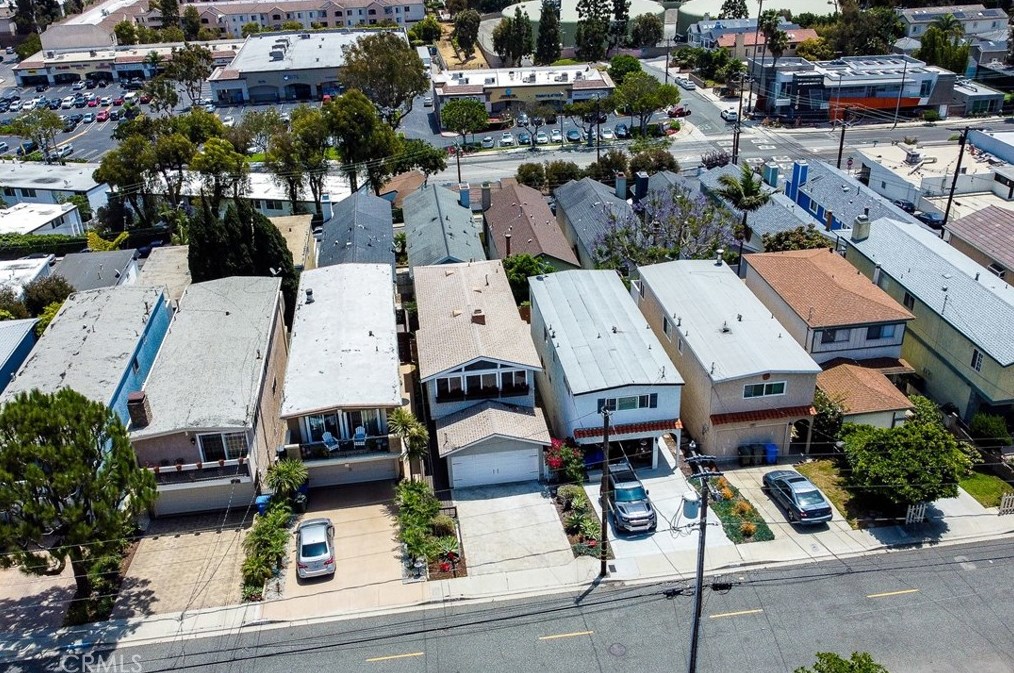 1710 Wollacott St, Redondo Beach CA  90278-2836 exterior