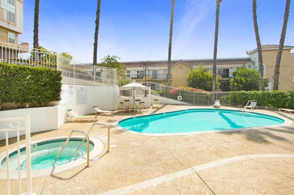 4750 Templeton St, Los Angeles CA  90032-2160 exterior