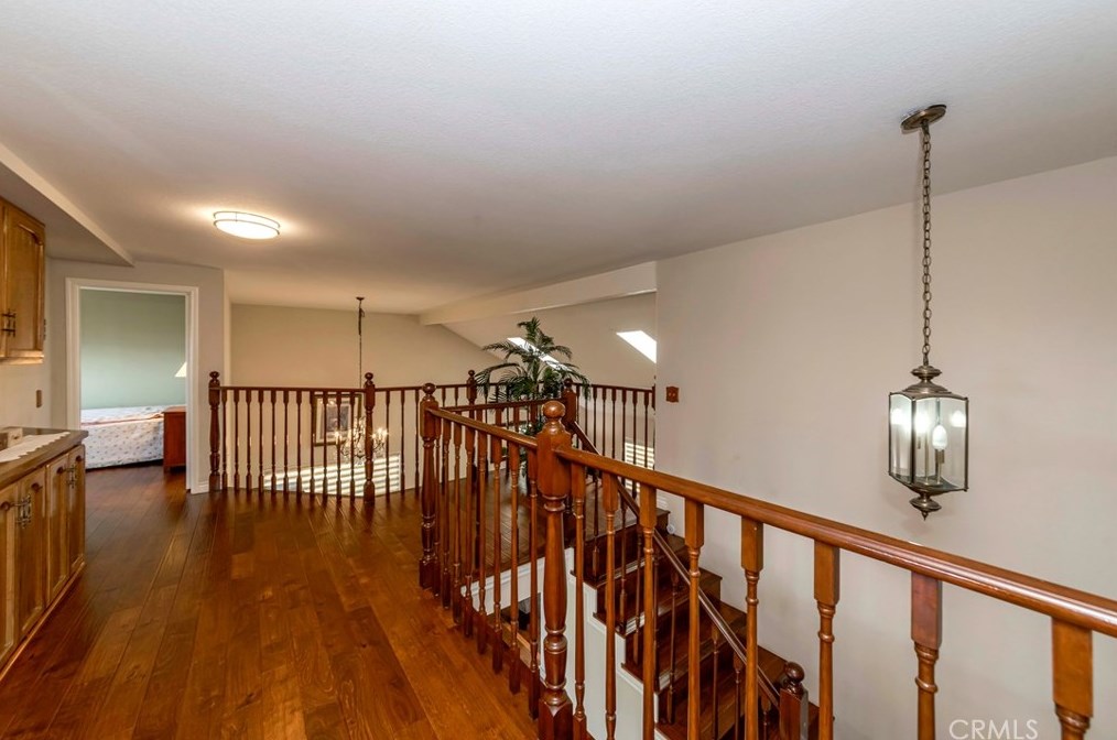 7005 Country Clb Ln, Anaheim CA  92807-4436 exterior