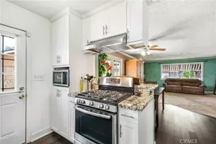 1130 N 13th Ave, Upland, CA 91786 - Photo 9