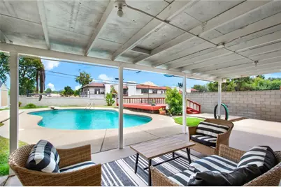 1130 N 13th Avenue, Upland, CA 91786 - Photo 21