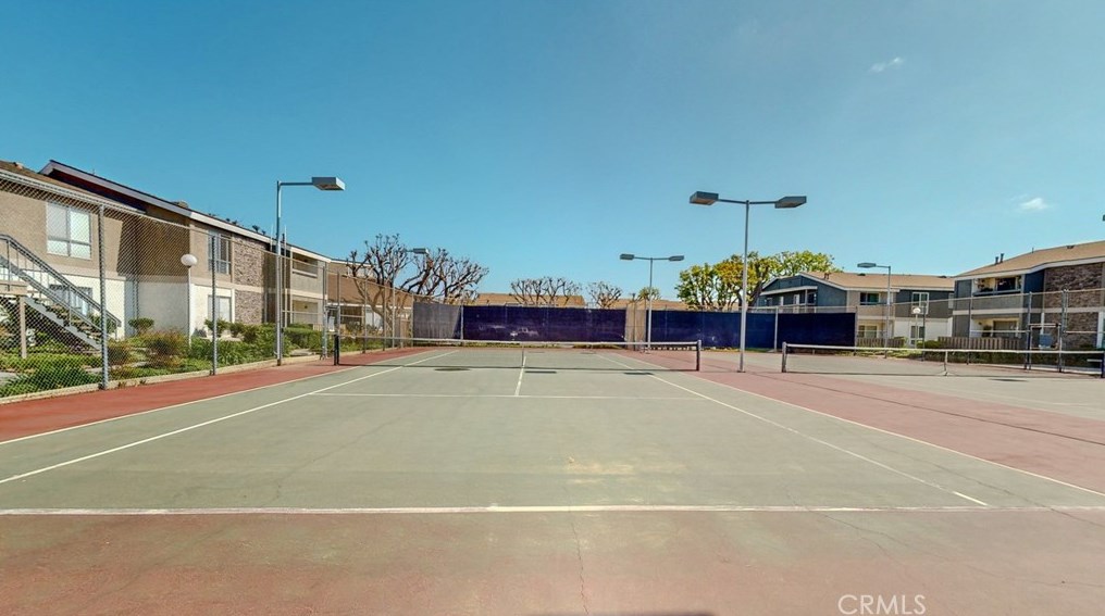 2859 Fairview St, Santa Ana CA  92704-7701 exterior