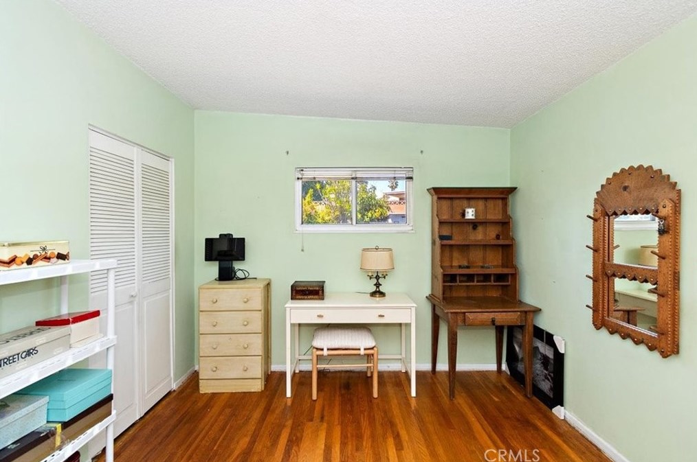 549 Greenhaven St, Covina CA  91722-2104 exterior