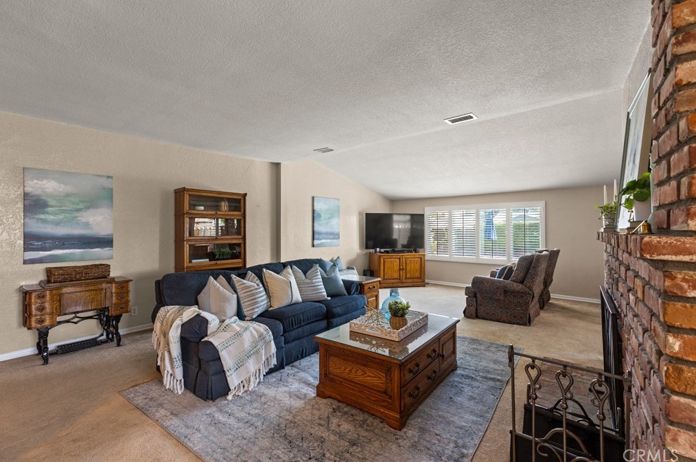 446 Tudor St, Covina CA 91722-1146 exterior