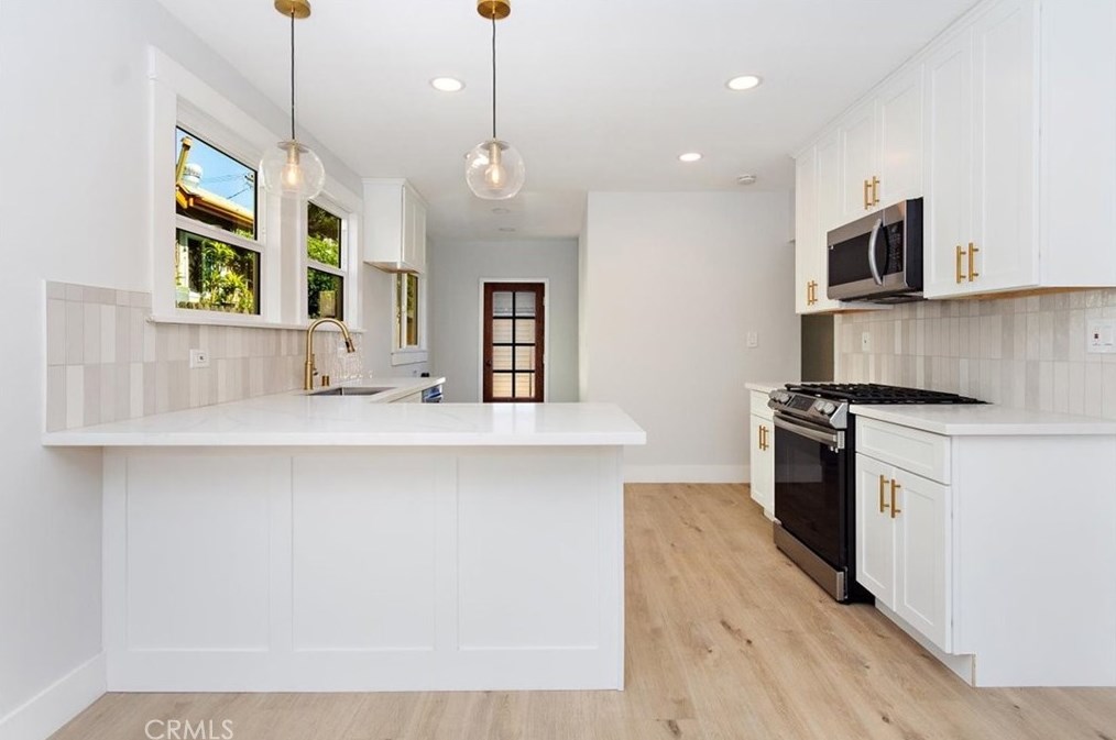 5025 Buchanan St, Los Angeles CA  90042-2339 exterior