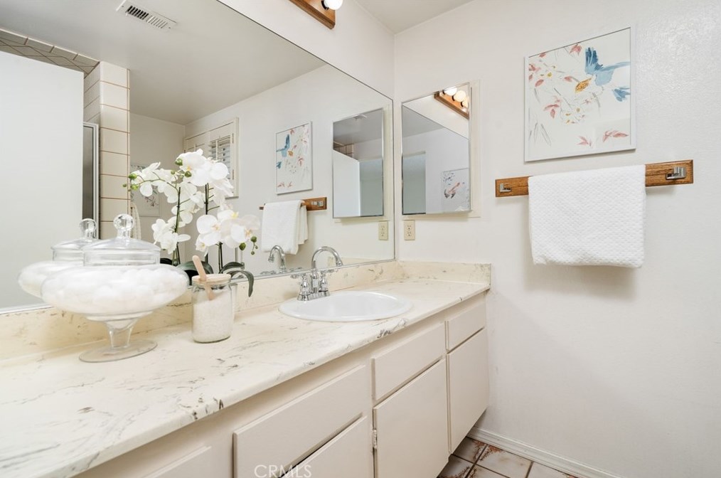 118 Payson St, Glendora CA  91740-5560 exterior