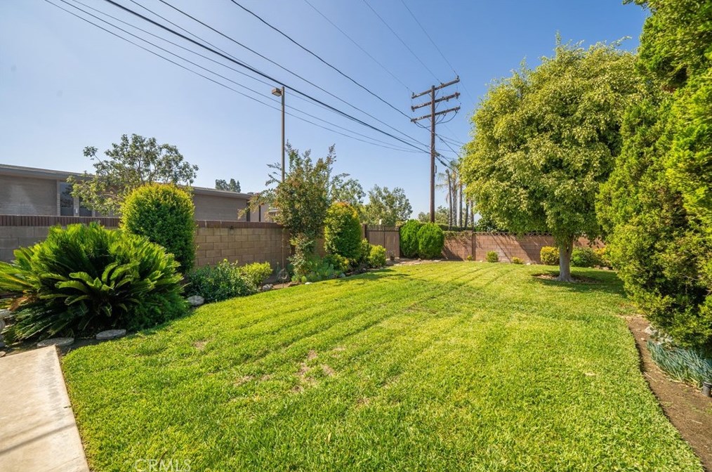 118 Payson St, Glendora CA  91740-5560 exterior