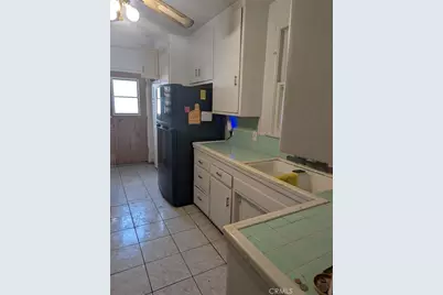 1619 W 136th Street, Compton, CA 90222 - Photo 3