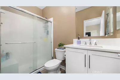 5249 Jarvis Lane, Fontana, CA 92336 - Photo 17