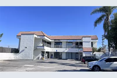 11030 S Inglewood Avenue, Inglewood, CA 90304 - Photo 1