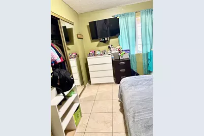 1535 S Towne Avenue, Pomona, CA 91766 - Photo 3