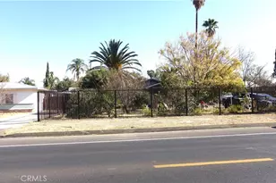 642 N Santa Fe St, Hemet, CA 92543 - Photo 3