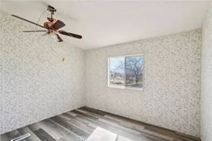 11330 Lakeview Ave, Lucerne Valley, CA 92356 - Photo 25