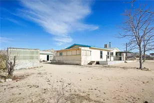 11330 Lakeview Ave, Lucerne Valley, CA 92356 - Photo 41