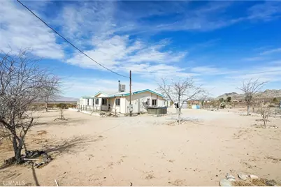 11330 Lakeview Avenue, Lucerne Valley, CA 92356 - Photo 45
