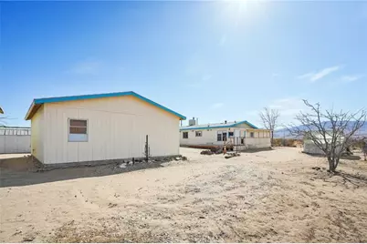 11330 Lakeview Avenue, Lucerne Valley, CA 92356 - Photo 5