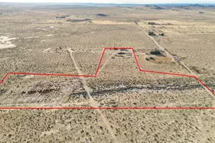 23067 Sonoma St, Hinkley, CA 92347 - Photo 31