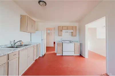 23067 Sonoma Street, Hinkley, CA 92347 - Photo 7