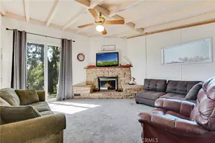 8939 Oswego St, Sunland, CA 91040 - Photo 11